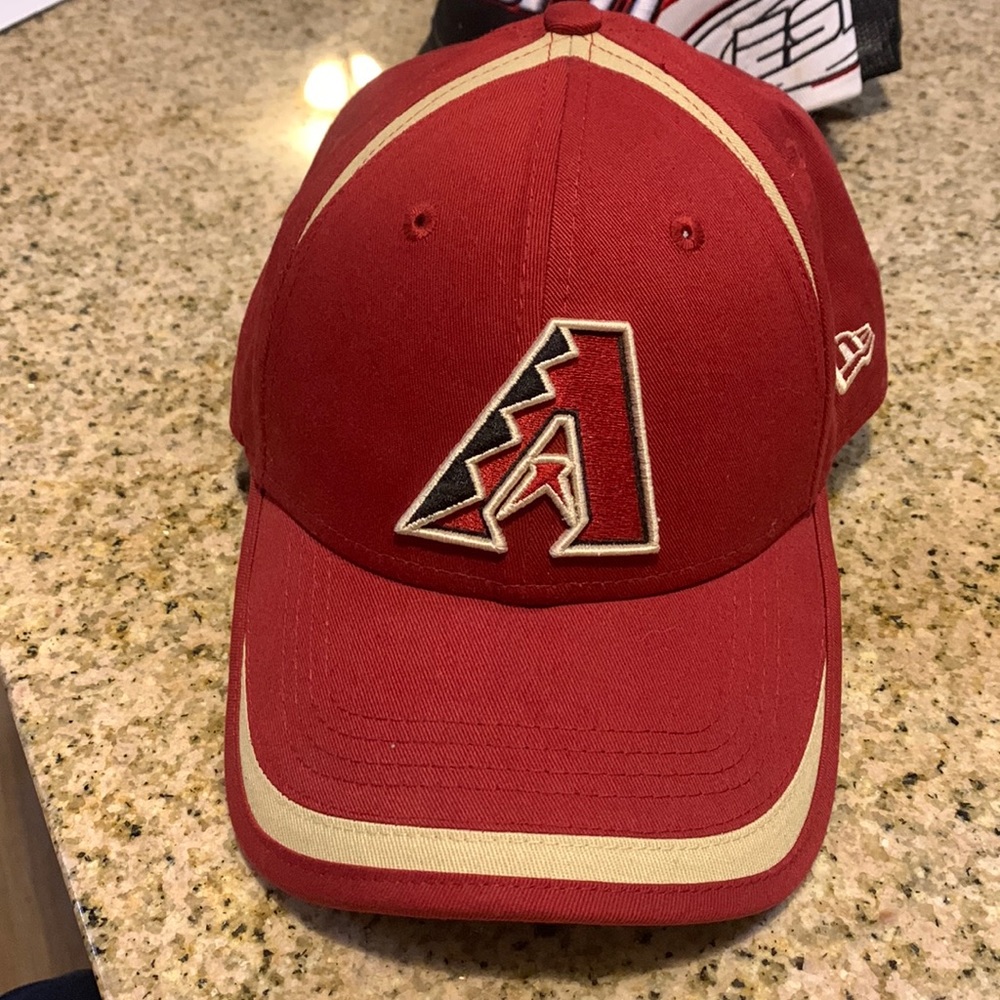 Az Diamondbacks baseball hat-One size fits all.